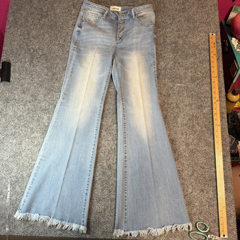 Y2K Fringe Hem Flare Jeans Light Wash 5 pocket zip up Boho Festival Size 9/28